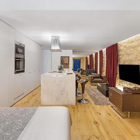 Street Loft Apartment Lisbon